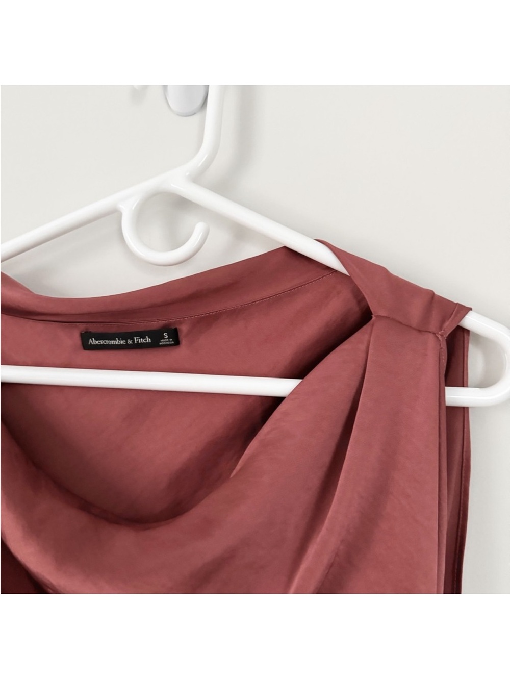 Abercrombie & Fitch | High-Neck Draped Maxi Dress - Picture 3 of 4